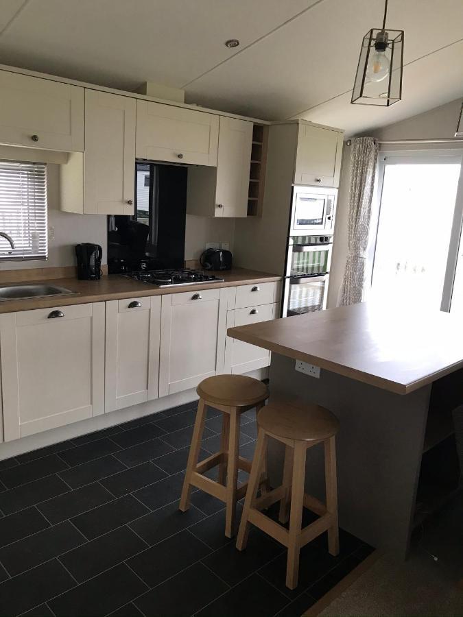 8 Birth Lodge On Cayton Bay Holiday Park 스카버러 외부 사진